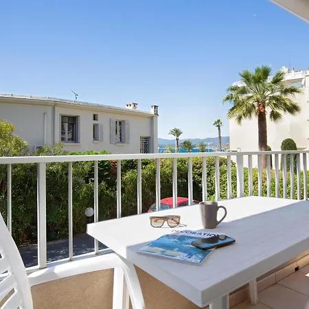 Appartement Climatise Pour 2, Proche Et Commerces, Animaux Admis, Wifi, Parking - Fr-1-466a-20